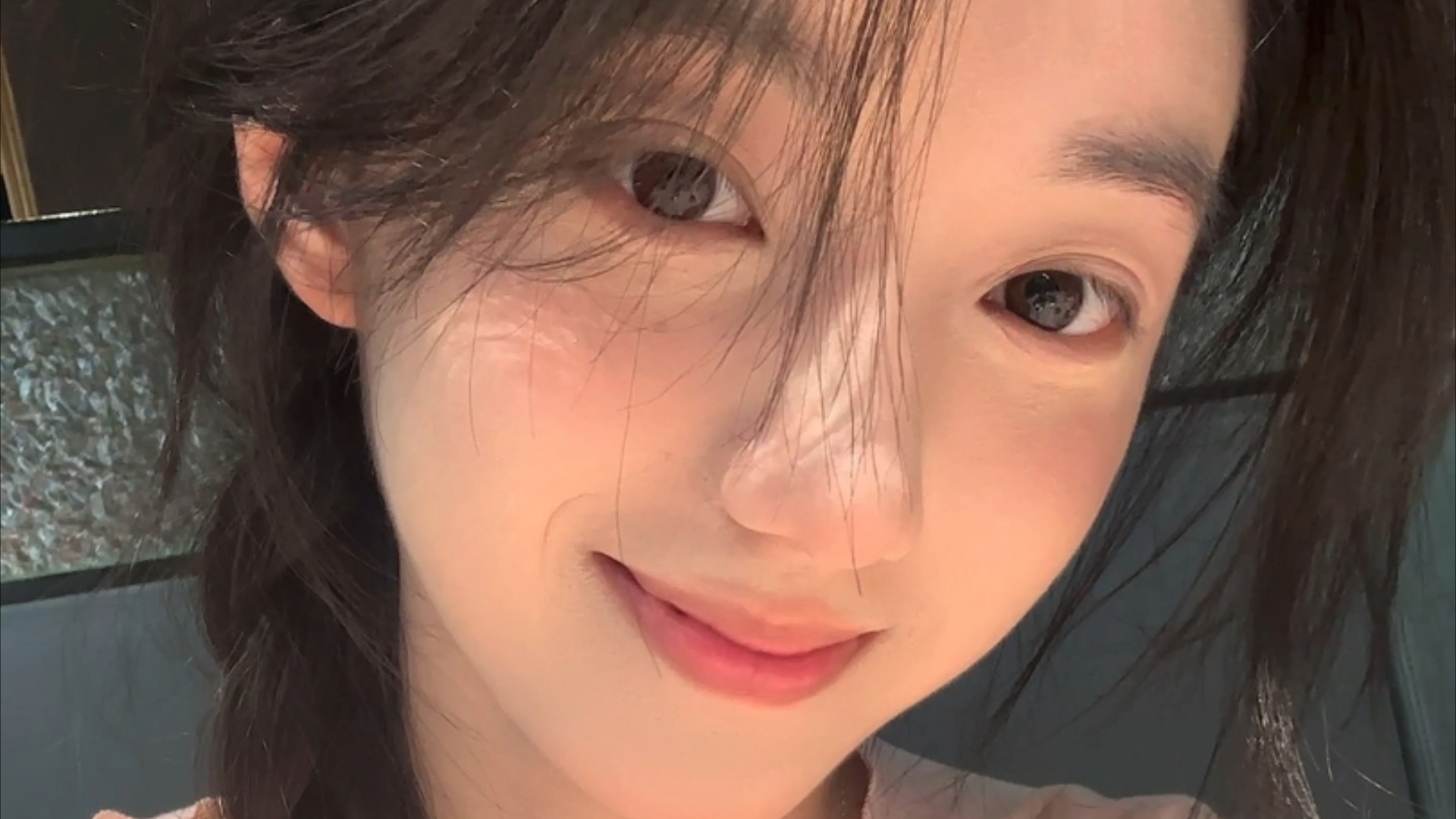 俄罗斯失踪直升机确认坠毁 机上5人全部遇难